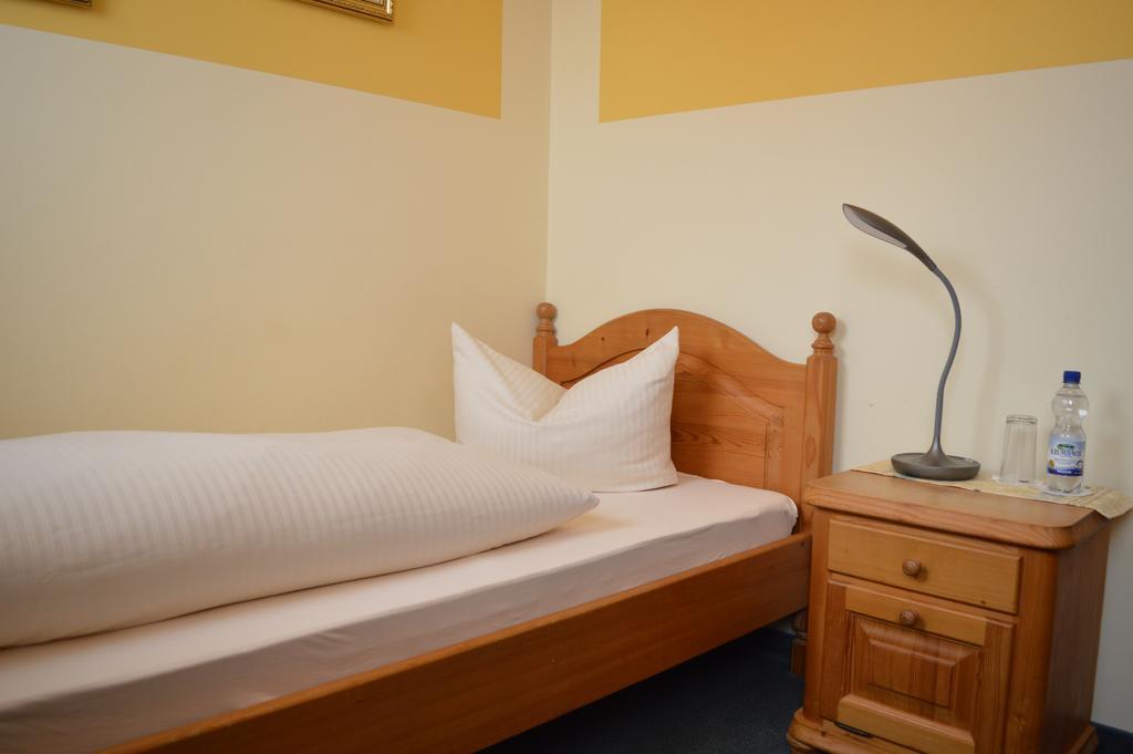 Hotel Seehalde Nonnenhorn Buitenkant foto